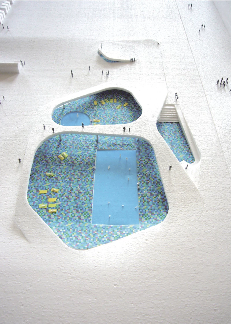 Maquette zwembad Oostduinkerke DBLV architecten